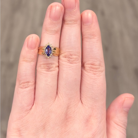 Vintage 14K Yellow Gold Tanzanite Diamond Halo Ring - Size 4 - Picture 8 of 10